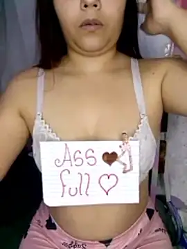 Girl Nasty Dirty online show from 05/26/26, 03:46