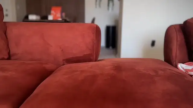 nudecouple100 online show from 12/22/25, 10:07