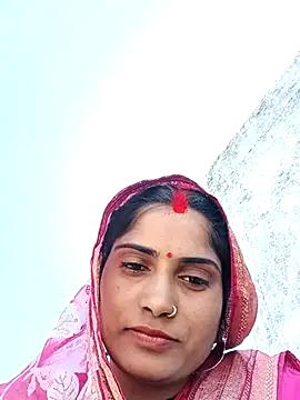 Pushpa hotty online show from 02/15/26, 07:51