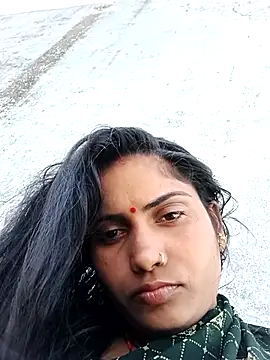 Pushpa hotty online show from 03/30/26, 05:19