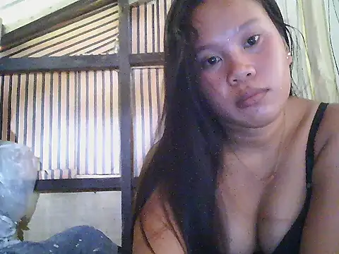 Snapshot of mia_kittykitty chatting on 11/20/25, 12:44 mia kittykitty online show from 11/20/25, 12:44