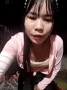 Snapshot of gugu0022 chatting on 03/04/26, 11:16 gugu0022 online show from 03/04/26, 11:16