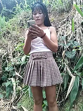 Snapshot of gugu0022 chatting on 05/22/26, 11:10 gugu0022 online show from 05/22/26, 11:10