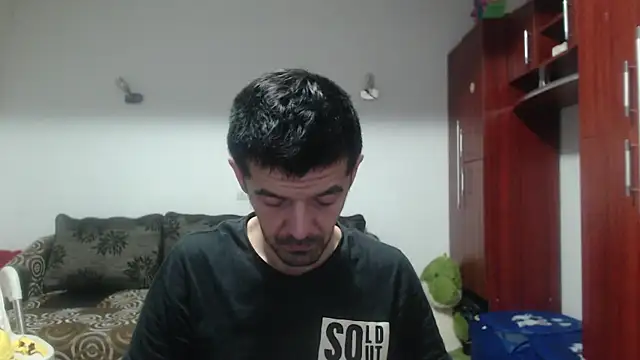 Snapshot of Dale_E chatting on 01/26/25, 02:14 Dale E online show from 01/26/25, 02:14