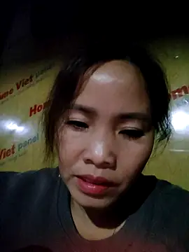 Snapshot of Site-loe chatting on 11/14/25, 10:47 Site-loe online show from 11/14/25, 10:47