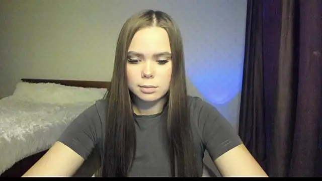 Kira love 81 online show from 12/01/25, 11:48