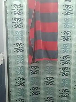 LatinaCalienteMilf online show from 07/15/26, 12:21