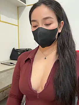Tina 2k3 online show from 06/02/26, 07:21