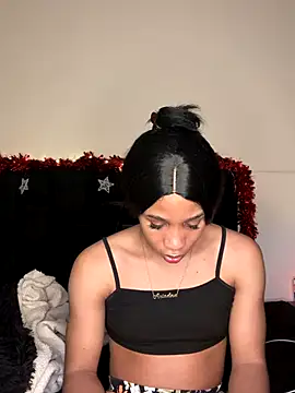 Snapshot of Weendolyn_ chatting on 12/05/25, 03:59 Weendolyn online show from 12/05/25, 03:59