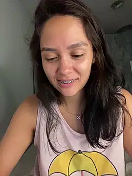 Snapshot of carolsapequinha chatting on 02/02/26, 11:58 carolsapequinha online show from 02/02/26, 11:58