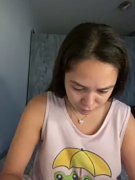 Snapshot of carolsapequinha chatting on 02/14/26, 11:07 carolsapequinha online show from 02/14/26, 11:07