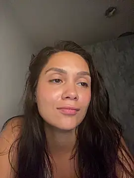 Snapshot of carolsapequinha chatting on 03/01/26, 10:12 carolsapequinha online show from 03/01/26, 10:12