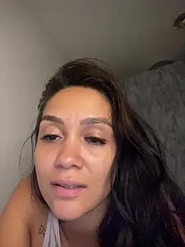 Snapshot of carolsapequinha chatting on 03/06/26, 11:06 carolsapequinha online show from 03/06/26, 11:06