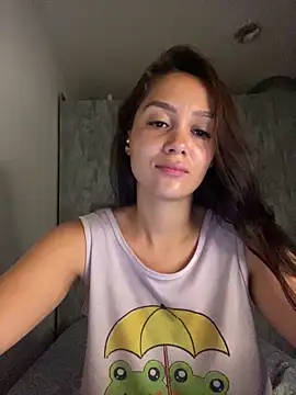 Snapshot of carolsapequinha chatting on 03/09/26, 11:14 carolsapequinha online show from 03/09/26, 11:14