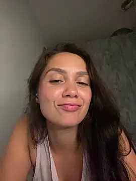 Snapshot of carolsapequinha chatting on 03/17/26, 12:37 carolsapequinha online show from 03/17/26, 12:37