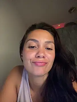 Snapshot of carolsapequinha chatting on 03/18/26, 12:14 carolsapequinha online show from 03/18/26, 12:14
