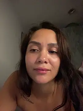 Snapshot of carolsapequinha chatting on 03/31/26, 11:38 carolsapequinha online show from 03/31/26, 11:38
