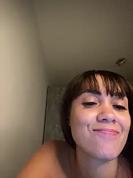 Snapshot of carolsapequinha chatting on 04/22/26, 01:41 carolsapequinha online show from 04/22/26, 01:41