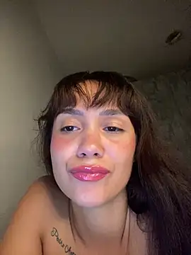 Snapshot of carolsapequinha chatting on 04/30/26, 01:12 carolsapequinha online show from 04/30/26, 01:12