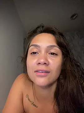 Snapshot of carolsapequinha chatting on 05/26/26, 10:44 carolsapequinha online show from 05/26/26, 10:44