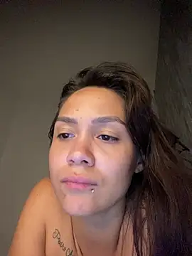 carolsapequinha online show from 07/08/26, 03:44