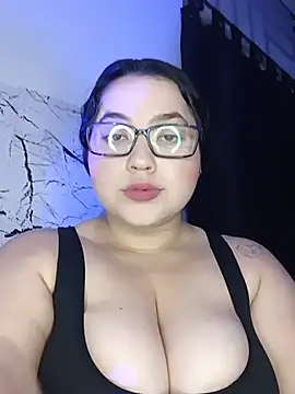 Sweety chloe online show from 06/06/26, 11:09