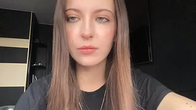 Snapshot of BarredHelenium chatting on 11/14/25, 11:09 BarredHelenium online show from 11/14/25, 11:09