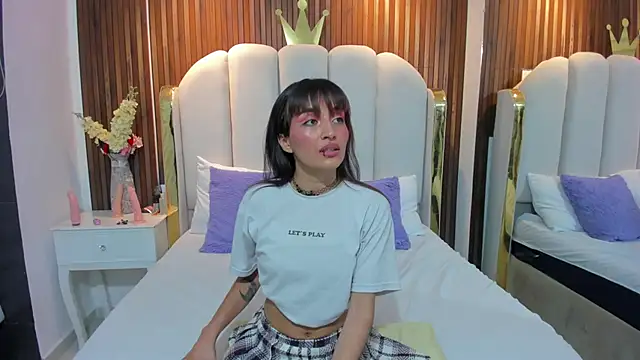 pixxxy skinny online show from 11/16/25, 05:24