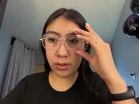 Snapshot of BabiSander11 chatting on 11/25/25, 08:31 BabiSander11 online show from 11/25/25, 08:31