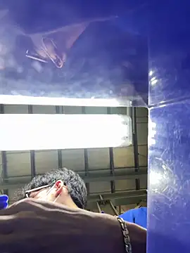 Snapshot of MEFUN- chatting on 11/17/25, 02:56 MEFUN- online show from 11/17/25, 02:56