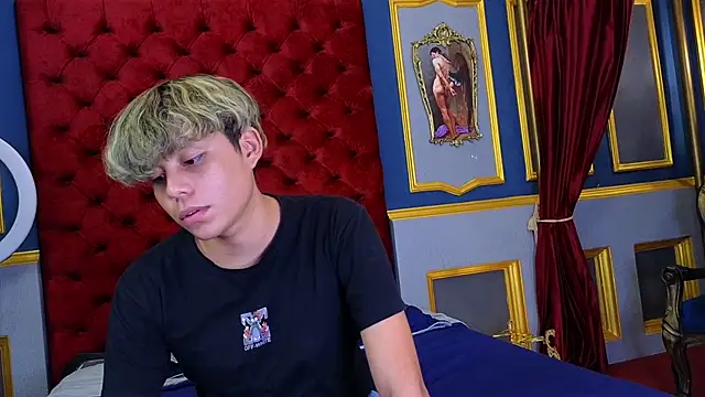 Snapshot of nathan_bell chatting on 11/13/25, 08:57 nathan bell online show from 11/13/25, 08:57