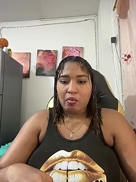 morena-2025 online show from 06/20/26, 11:40