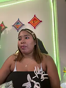 morena-2025 online show from 07/24/26, 11:03