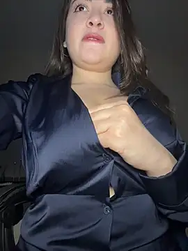 Lovynna online show from 05/10/26, 05:40