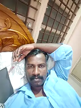 Snapshot of Paramkeerthi chatting on 06/04/26, 03:18 Paramkeerthi online show from 06/04/26, 03:18