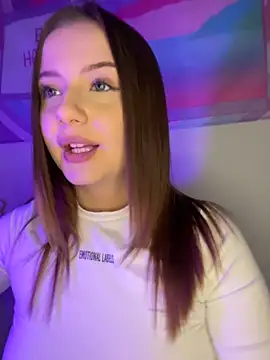 Snapshot of LoKIRAve chatting on 12/03/25, 12:47 LoKIRAve online show from 12/03/25, 12:47