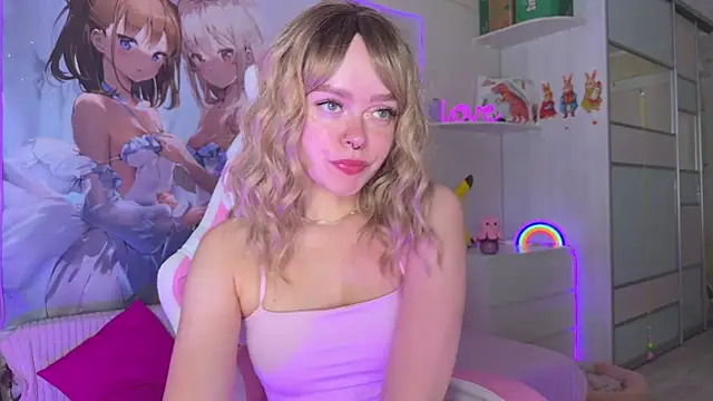 CheekySashaCharm online show from 07/03/26, 07:59