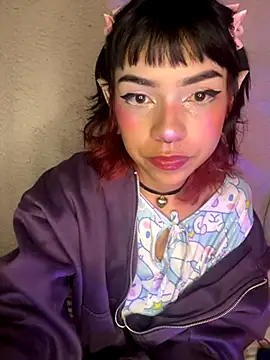 Snapshot of Lily_Sex chatting on 11/25/25, 03:06 Lily Sex online show from 11/25/25, 03:06