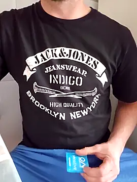 Snapshot of 7allexx chatting on 11/26/25, 10:49 7allexx online show from 11/26/25, 10:49