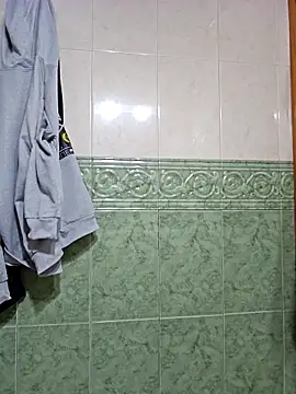 Snapshot of 7allexx chatting on 12/01/25, 04:23 7allexx online show from 12/01/25, 04:23