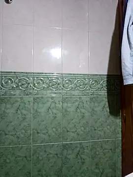 Snapshot of 7allexx chatting on 12/04/25, 04:33 7allexx online show from 12/04/25, 04:33