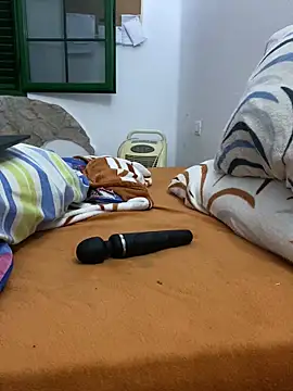 Snapshot of sweetblacky87 chatting on 04/05/26, 12:19 sweetblacky87 online show from 04/05/26, 12:19