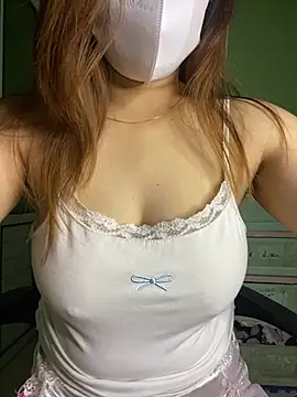 -Bella-a online show from 07/25/26, 11:02