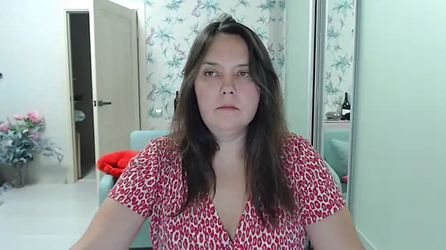 Snapshot of cappuchinno chatting on 12/13/25, 08:04 cappuchinno online show from 12/13/25, 08:04