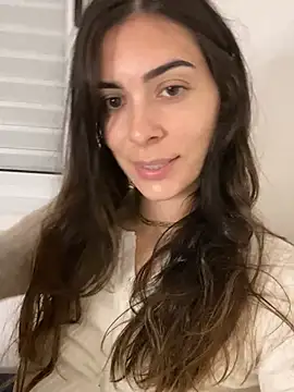 Snapshot of fer-nanda chatting on 07/25/26, 10:29 fer-nanda online show from 07/25/26, 10:29