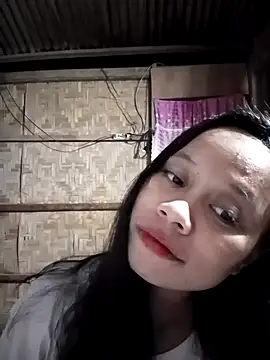 Snapshot of Cassie_yummy chatting on 11/14/25, 02:05 Cassie yummy online show from 11/14/25, 02:05