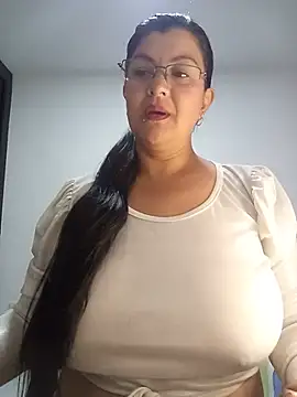 CelesteAlvarez1989 online show from 06/02/26, 03:08