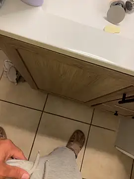 Snapshot of Bigsmeat chatting on 11/15/25, 12:19 Bigsmeat online show from 11/15/25, 12:19