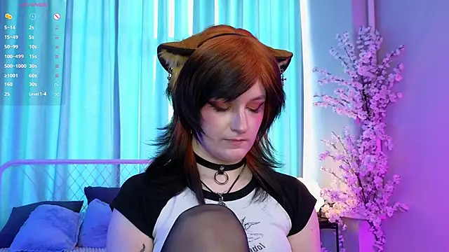 Snapshot of vronnier chatting on 05/22/26, 04:23 vronnier online show from 05/22/26, 04:23