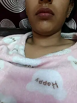 Snapshot of Neethu90 chatting on 12/14/25, 02:28 Neethu90 online show from 12/14/25, 02:28